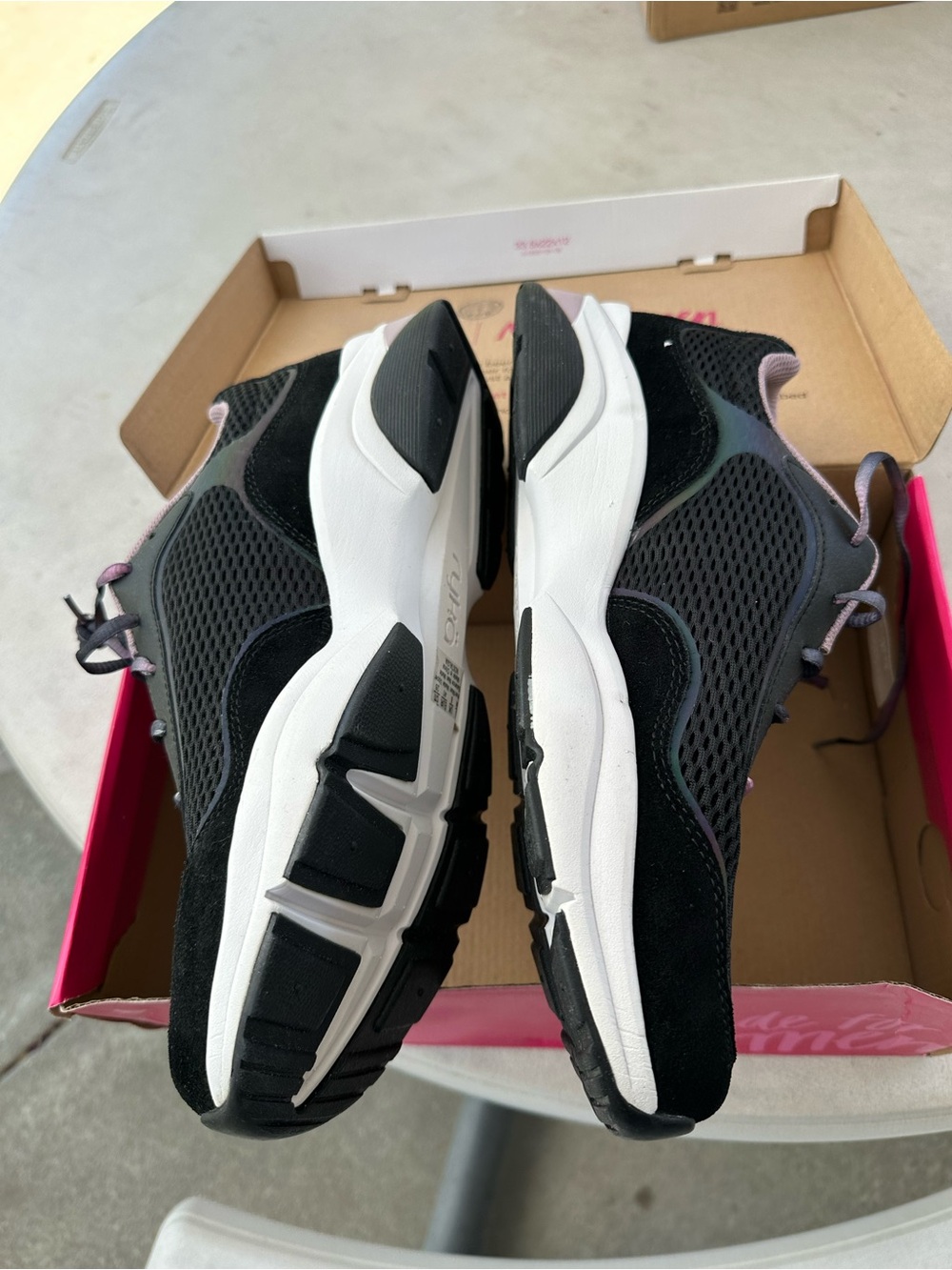 Rykä  Black and Lavender wide 11 Sneakers - Picture 3 of 6